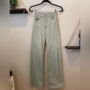 Size 2 wide leg pale green pants